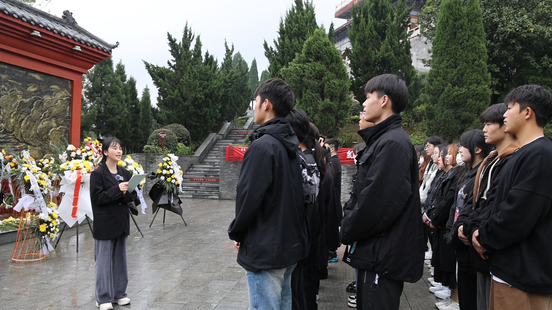 1681117824925434.jpg 1681117824925434.jpg